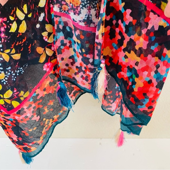 Soft Surroundings Colorful Printed Runa Tassel Cover Up Kimono OS - Picture 4 of 7